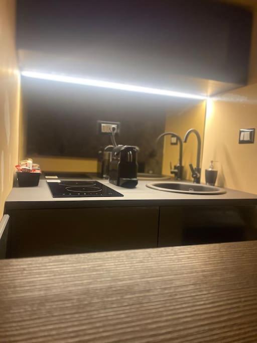 Montesantogroup Suite House Nel Centro Di Napoli ภายนอก รูปภาพ