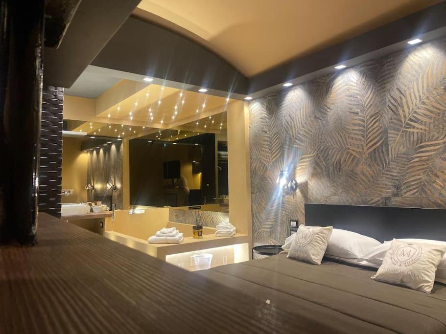 Montesantogroup Suite House Nel Centro Di Napoli ภายนอก รูปภาพ