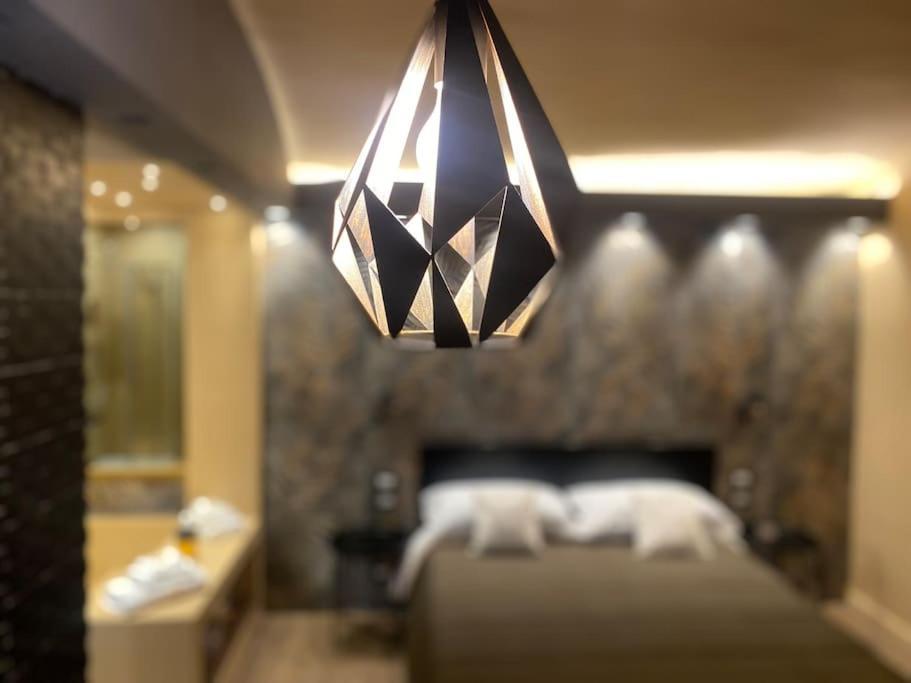 Montesantogroup Suite House Nel Centro Di Napoli ภายนอก รูปภาพ